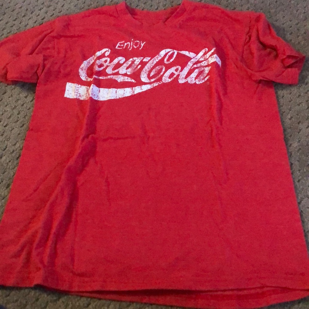 COCA COLA GRAPHIC TEE
